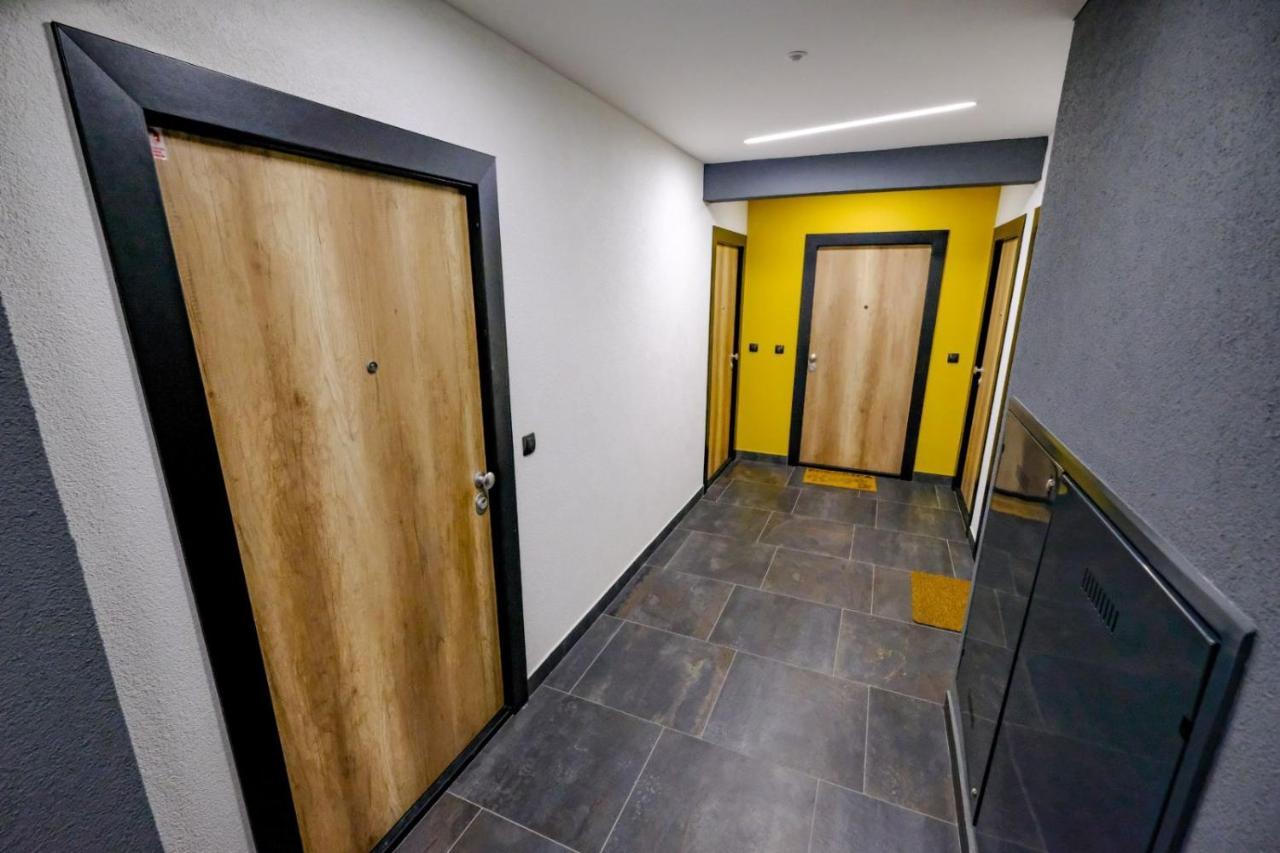 Delux Apartmani Bulevar Saraievo Exterior foto